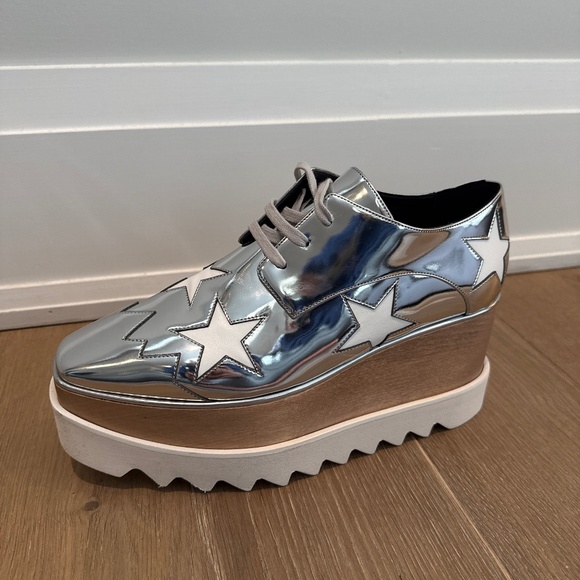 Stella McCartney Chrome Star Shoe - Picture 1 of 3